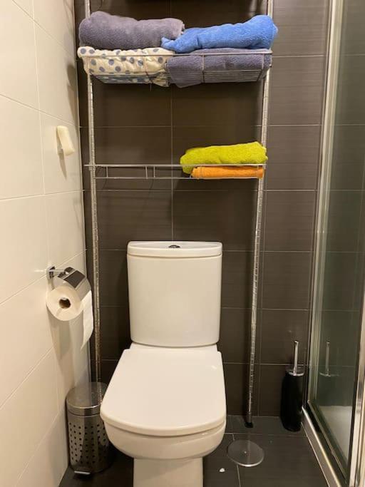 Ferienwohnung Piso Familiar Amplio Con Acceso Directo A La Playa Bueu Exterior foto