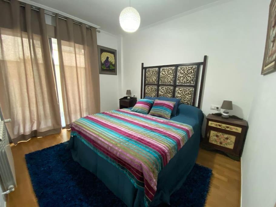 Ferienwohnung Piso Familiar Amplio Con Acceso Directo A La Playa Bueu Exterior foto